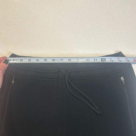 Gymshark Joggers Sweatpants Black Size M - Picture 3 of 16